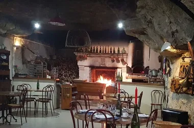 cave_aux_fouees_restaurant_amboise