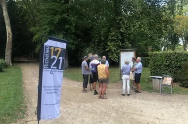 JEP – Accueil présentation du Parc de Richelieu par l’association Richelieu 17e-21e