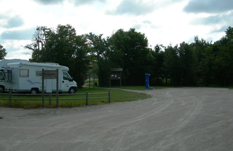 Borne de camping car de Neuillay-les-Bois