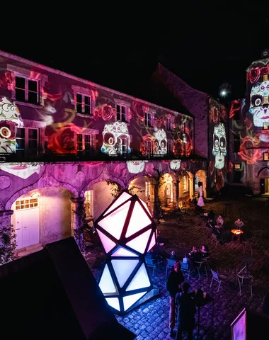 Mystères au Château de Lumières