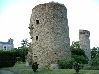 VISITE DU CHÂTEAU ET DE LA MOTTE FÉODALE – JEP