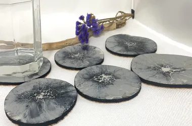 set of 6 grey-black coasters