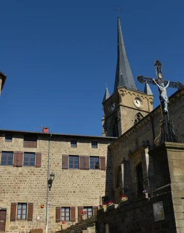 Village médiéval “Petite cité de caractère” de Saint-Pal-de-Chalencon