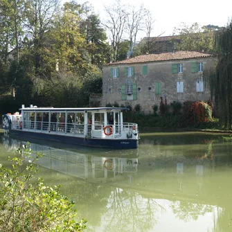 Le d’Artagnan échappées Gasconnes : Balade sur la rivière et location de petit bateau