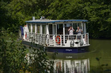 Croisières Fluviales sur la Baïse – le d’Artagnan Echappées Gasconnes