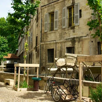 La randonnée urbaine d’Avignon : « Avignon à pied, de l’essentiel aux trésors cachés »