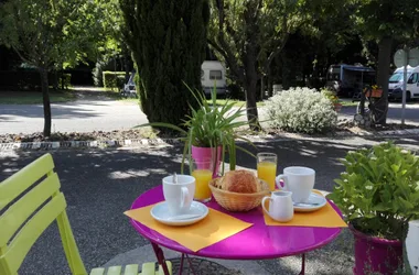 Camping Les Avignon – Vivacamp La Laune