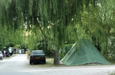 Lodges & Nature – Camping les 2 Rhônes