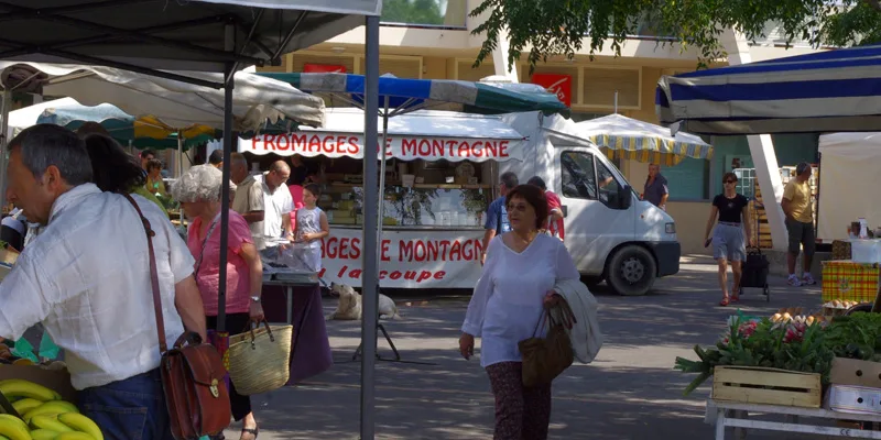 Marché des Angles