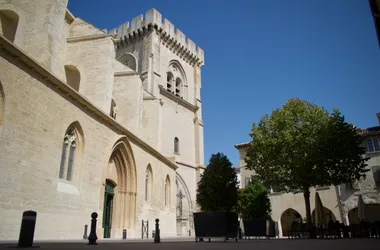 Découverte patrimoniale : de la chapelle de l’Hospice aux Pénitents Gris en passant par la Collégiale