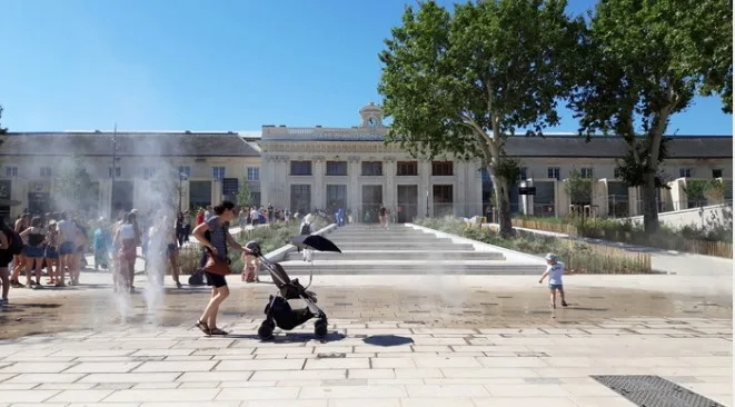 Visite guidée Aménagements du bâtiment voyageur et du parvis de la gare centre