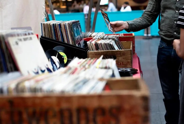 VIDE-GRENIER DES CAPUCINS