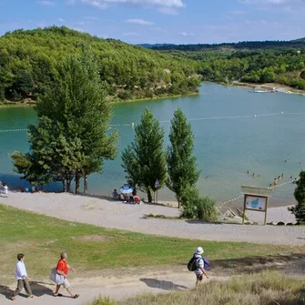 LAC DE LA CAVAYÈRE