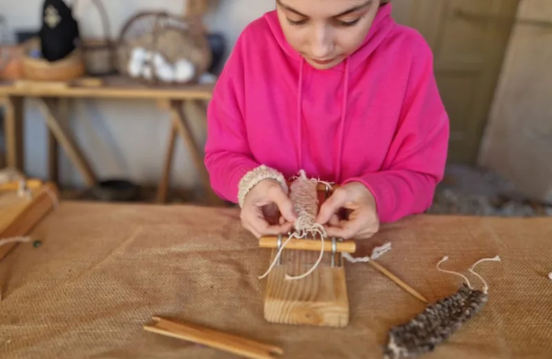 Atelier tissage de bracelet carcassonne