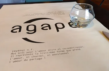 AGAPE - Table