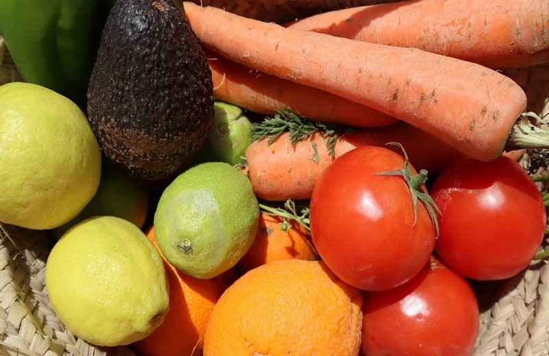 MARCHÉ HEBDOMADAIRE