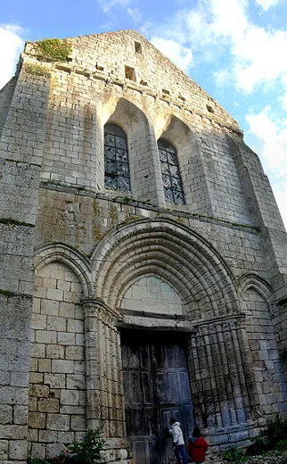 Église Sainte-Croix d’Angles-sur-l’Anglin