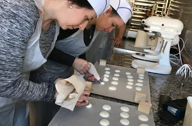 Atelier de Pâtisserie = les macarons_20