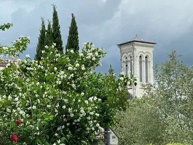 Eglise Saint Jean l’Evangéliste : Visite commentée de la cloche russe