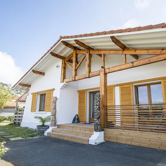 Vieux Boucau Surf Lodge – Villa Tiki