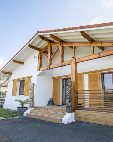 Vieux Boucau Surf Lodge – Villa Tiki