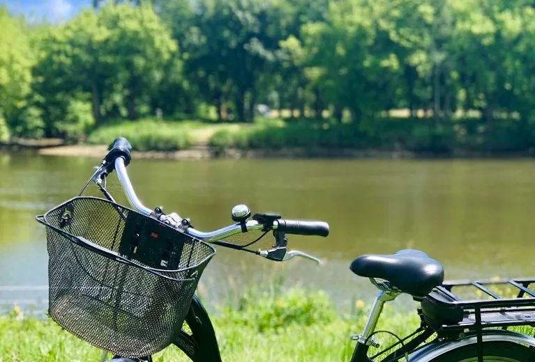 Base nautique La Marquèze – Location de vélos