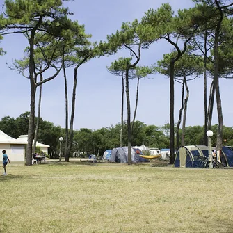 Camping Vacances André Trigano – Domaine de Fierbois