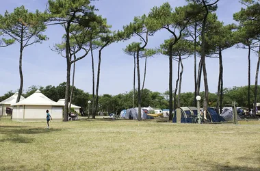 Camping Vacances André Trigano – Domaine de Fierbois