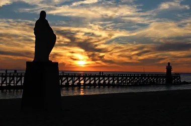 La statue Notre-Dame