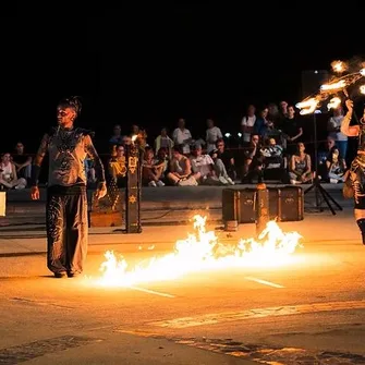 Diabolas, jongleur de feu