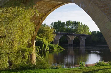 Circuit découverte de Limeuil. Plus beaux villages de France