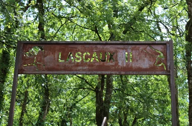 Lascaux II