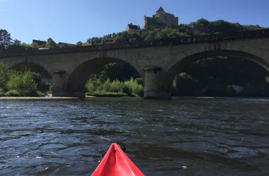 canoes-decouverte-castelnaud-dordogne-riviere-kayak-sarlat