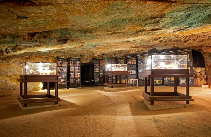 Visite du musée de la mine de Cap Garonne