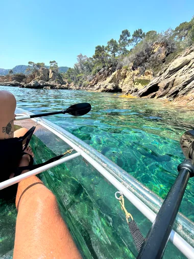 Randonnée en kayak transparent