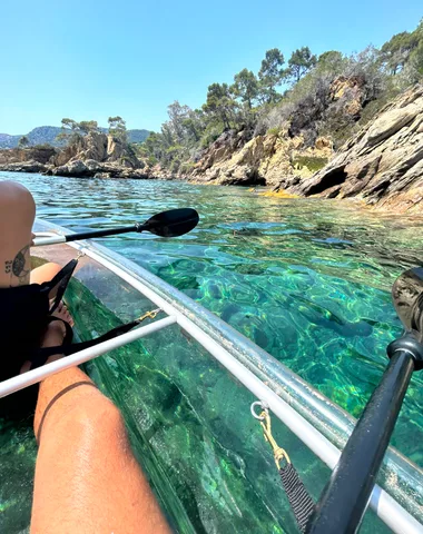 Randonnée en kayak transparent