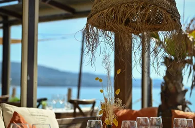 Playa Le Lavandou bienvenido-restaurante de playa