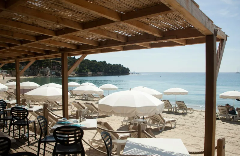 Restaurant de plage Pazzi plage