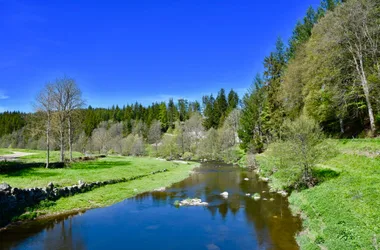 Le chemin de Saint-Régis à vélo