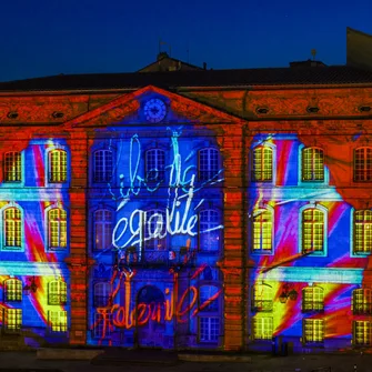 Groupe : Demi-journée découverte du Puy-en-Velay et spectacle Puy de Lumières