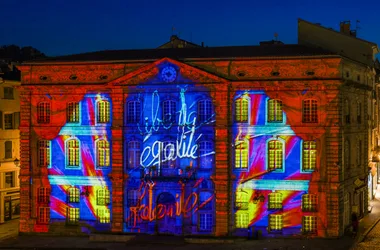 Groupe : Demi-journée découverte du Puy-en-Velay et spectacle Puy de Lumières