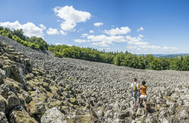 Groupes : Au Pays des Volcans