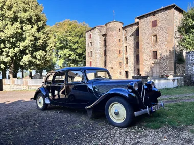 J.E.P.: Le Château du Thiolent