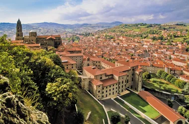 Saint-Jacques à pied : De Cluny au Puy-en-Velay