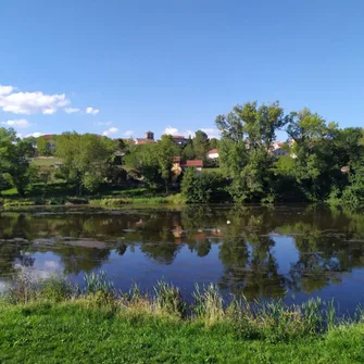 27 – La Loire entre Gerbizon et Miaune