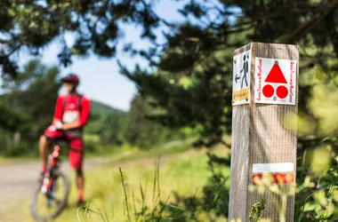 La Grande Traversée du Massif Central à VTT (GTMC-VTT) en 30 jours