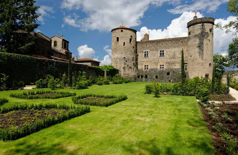 Groupes : Journée A la découverte du Puy-en-Velay et de la Forteresse de Saint-Vidal