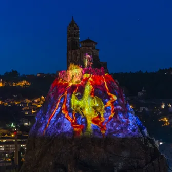 Groupe : demi-journée découverte du Puy-en-Velay avec parcours Puy de Lumières en petit train touristique