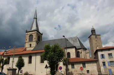 Craponne-sur-Arzon – Centre Historique