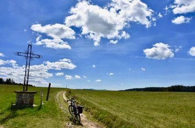 Le chemin de Saint-Régis à vélo